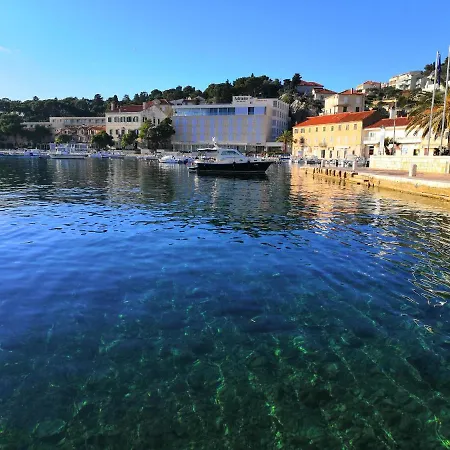 Hvar Apartman